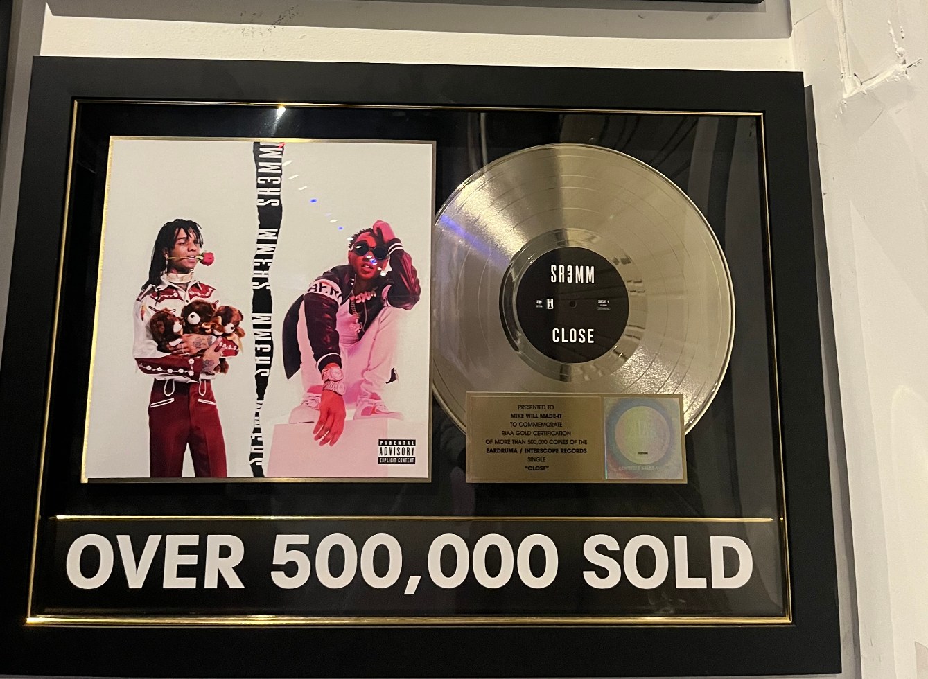Rae Sremmurd — Close plaque